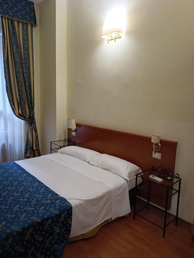 Opera Italian Suite Rome Buitenkant foto