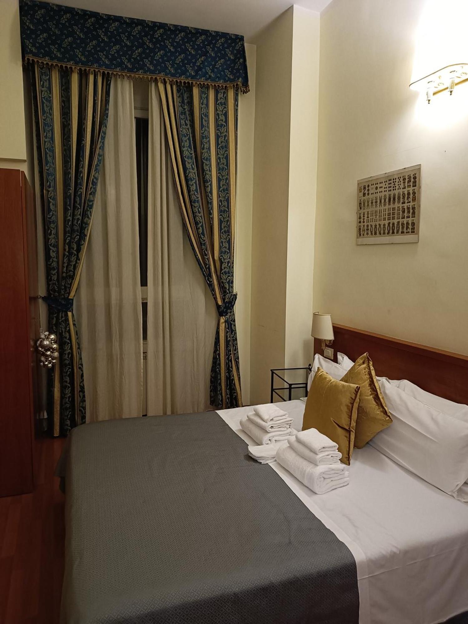 Opera Italian Suite Rome Buitenkant foto